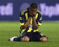 Fenerbahçe'den ayrılıyor