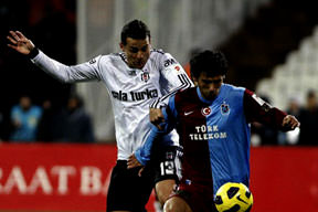 Bordeaux Bobo için bastırıyor