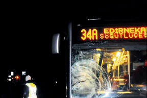 Bir jeton için öldü