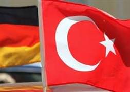 Almanya’dan Türkler için tarihi karar