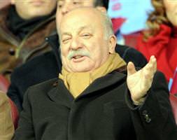 Herkes kapısını temizlesin