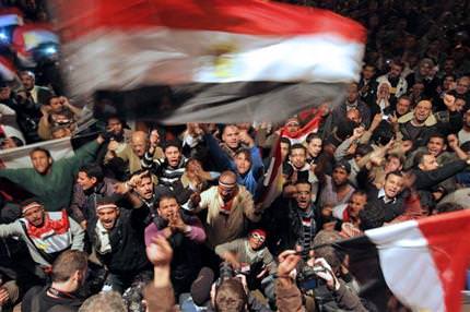 Mısır’da parlamento feshedildi