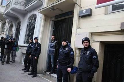 Soner Yalçın gözaltına alındı