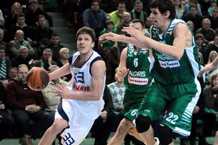 Fenerbahçe uzatmada yıkıldı