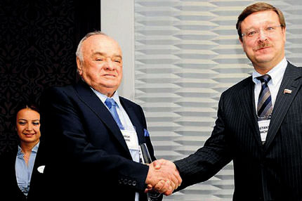 5'e gülen '100' diyor