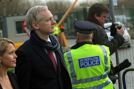 Bay Wikileaks iade edilecek