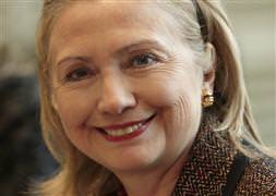 "Kaddafi hemen istifa etmeli"