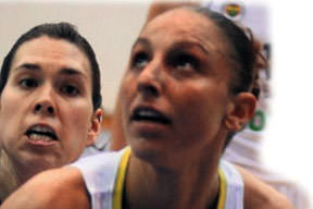 Ve Taurasi dönüyor