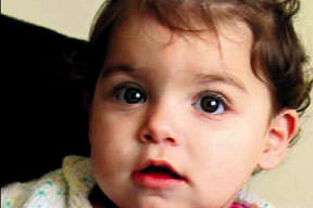 Hayata enkazdan başladı