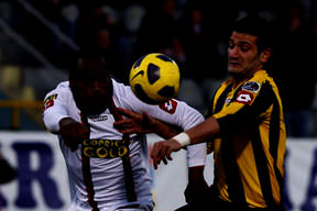 Isınırken sakatlandı