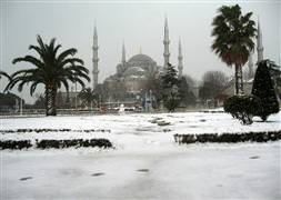 Türkiye beyaza büründü