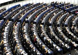 AP'ye "objektif olun!" çağrısı