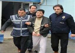Eşini tabancayla öldürdü