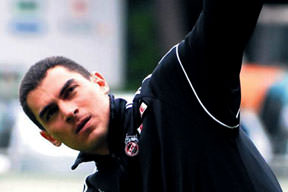 Yaralı Aslan tehlikelidir