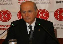 Bahçeli: Türk polisi yalnız değildi