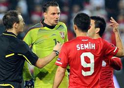 Semih Şentürk'ü tutmak zor!