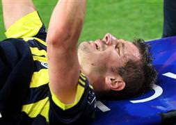 Fenerbahçe'ye Emre'den kötü haber