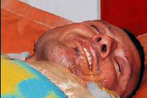 'Elveda' yazdı atladı