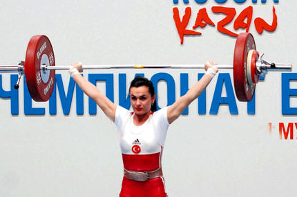 El emeği göz Nur’u