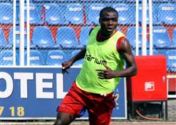 Fenerbahçe, Emenike ve Selçuk İnan’la anlaştı