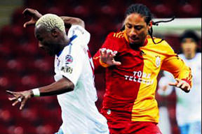 Pino'ya herkes sırtını döndü