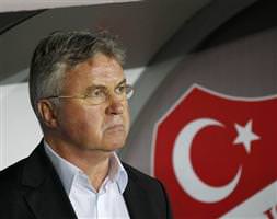 Hiddink bırakıyor mu?