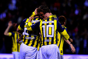 Manu&Barça ile özel maç