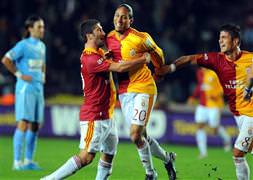 Pino Galatasaray'dan gitmek istemiyor