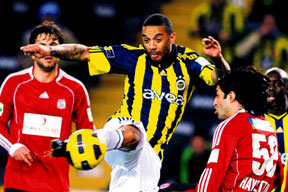 Favori Baroni sürpriz Selçuk