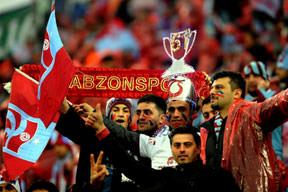 Avni Aker’de şampiyonluk provası