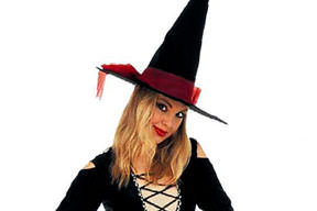 Seksi cadılar havalandı!