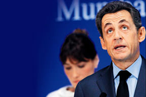Sarkozy’e Fransız