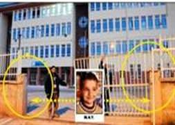 10 liralık demir için can çekişiyor