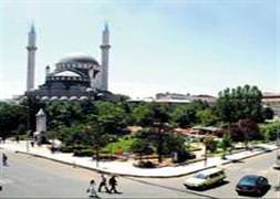 Deprem enkazından doğan kent