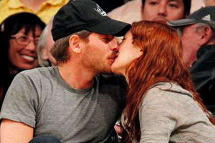 Basketbol kimin umrunda!