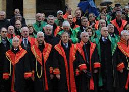 5 adaydan birini Gül seçecek