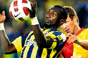 Dia’da umut yok Niang’a hücum!