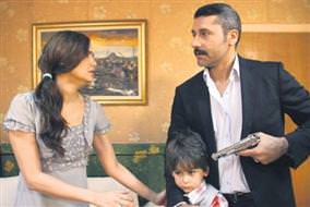 Asmin’in oğlu tehlikede