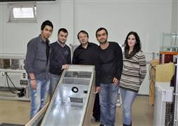 Türk öğrencilerden klimalı tabut