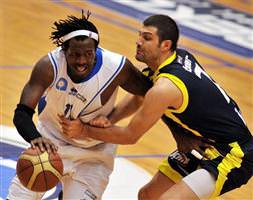 Fenerbahçe Ülker yarı finalde