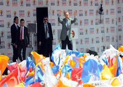 Menderes'i ve Sivas'ı sömürdüler