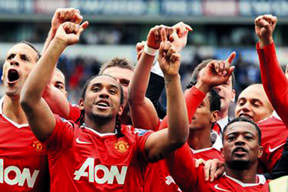 Lig United'ın! Kupa City'nin