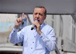 Artık yalanlarına yetişemiyorum