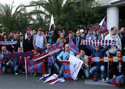 Trabzonsporlular cadde kapattı