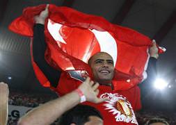 Galatasaray'da kaleye yerli aday
