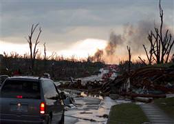 ABD'de kasırga felaketi: 24 ölü