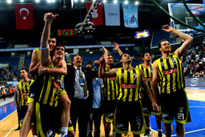 Fener Efes’i yuttu