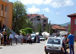 Simav'da halk sokakta