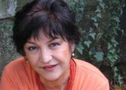 Tiyatrocu Fatma Murat hayatını kaybetti