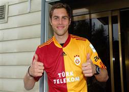 Elmander resmen Cimbom'da